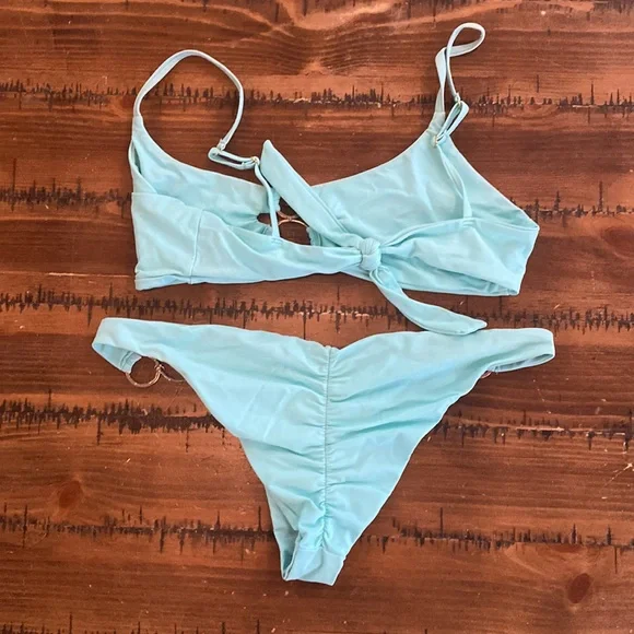 Beach Bunny mint Bikini, Top is DD, Bottom is XL - Picture 3 of 3